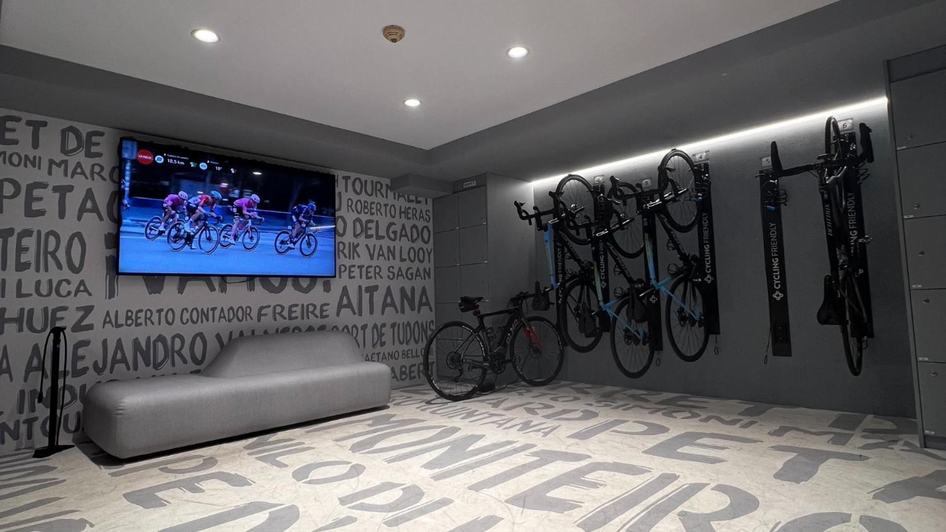 Estimar Calpe Apartments (Adults Only) מראה חיצוני תמונה